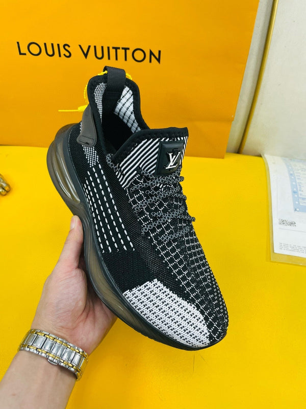 SNEAKER LV IN TESSUTO MESH TRASPIRANTE NERO
