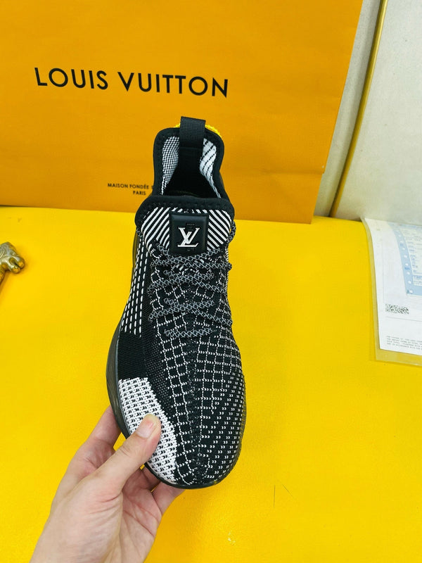 SNEAKER LV IN TESSUTO MESH TRASPIRANTE NERO
