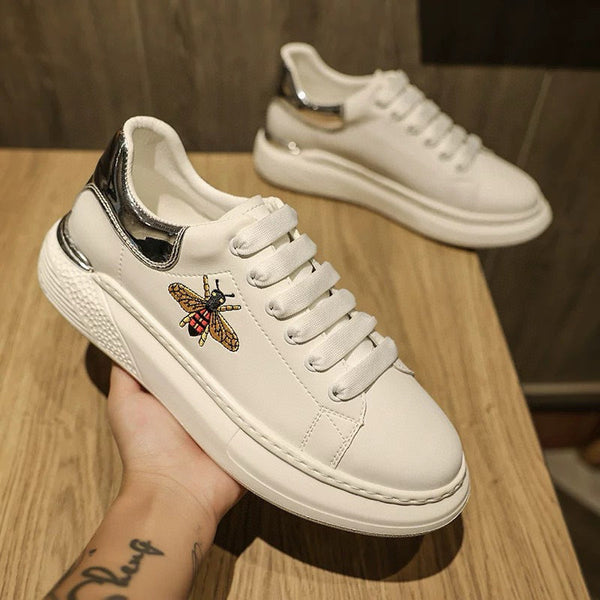 Sneaker da uomo GG in pelle di bufalo nera e bianca 522615