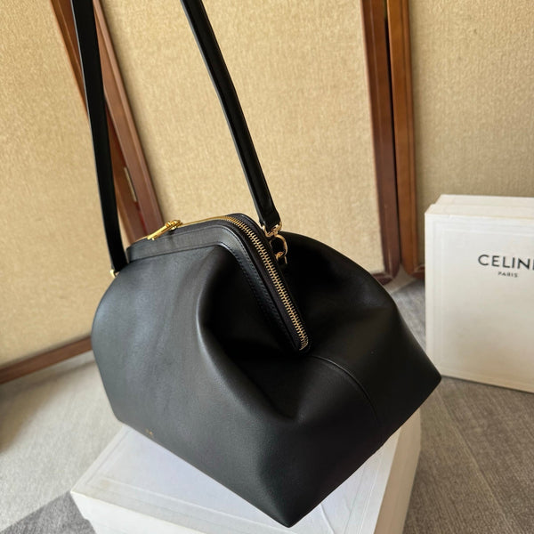 CL Doctor's Pouch 35cm Black Calfskin 288926