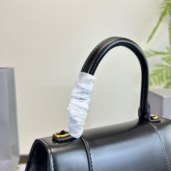 HOURGLASS HANDBAG 22 IN BLACK SHINY BOX CALFSKIN GOLD HARDWARE