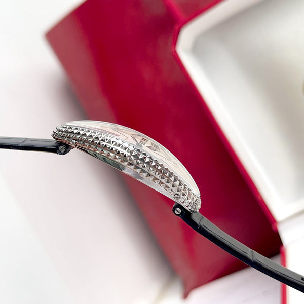 Vintage Baignoire 21mm Silver Diamond Case Black Leather