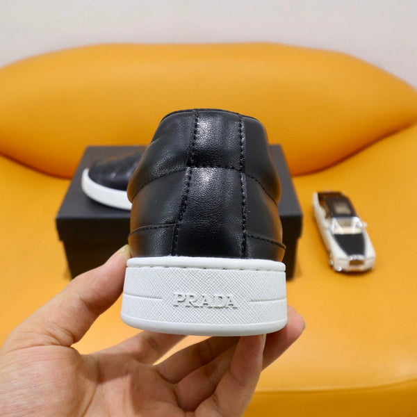 MOCASSINI PRA IN PELLE DI VITELLO CARO NERO