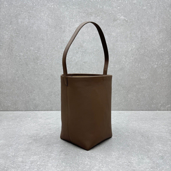 The Row Sac Cabas Park N/S 34cm Cuir de Veau Marron Collection 2025