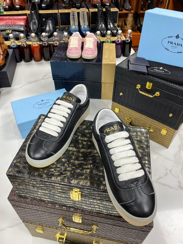 PRA LANE SNEAKER BLACK CALFSKIN