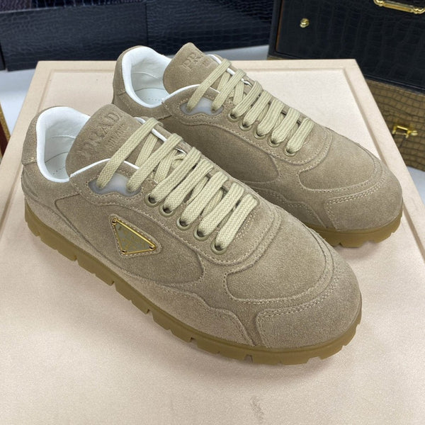 PRA TRAIL FADED ECRU SUEDE SNEAKERS