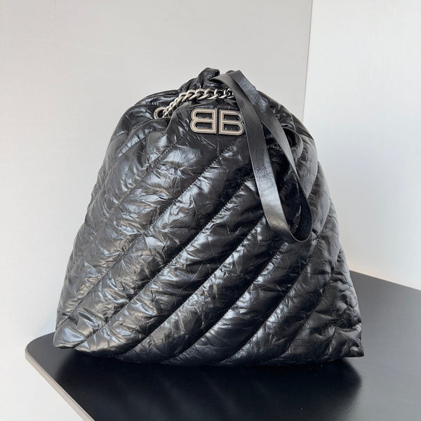 BORSA TOTE CRUSH GRANDE 46 IN PELLE DI VITELLO TRAPUNTATA NERA CON FERRAMENTA IN ARGENTO