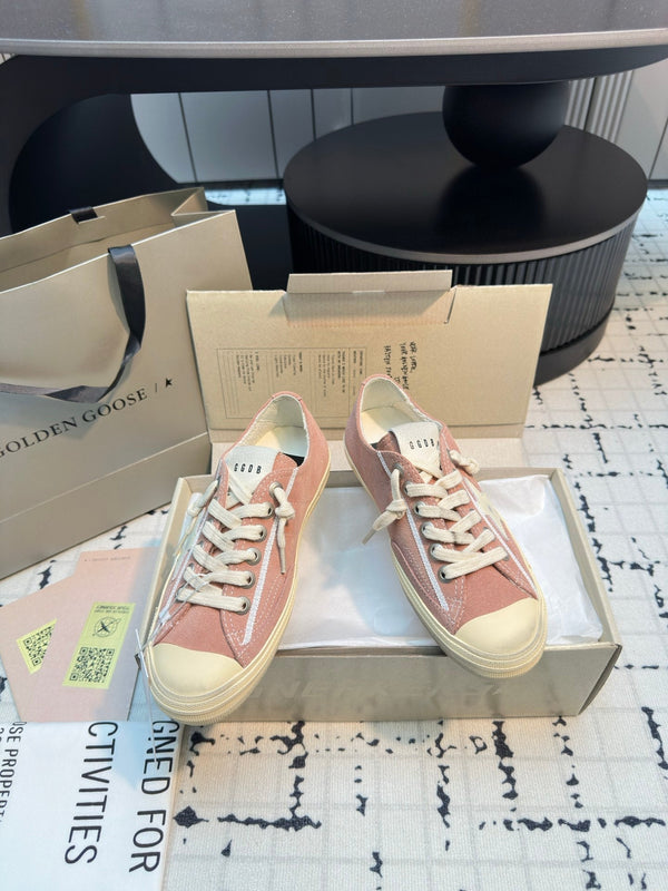 THICK-SOLED V-STAR IN PINK SUEDE WITH CREAM CALFSKIN STAR