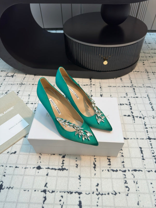 Lurum 90 Green Satin Crystal Embellished Pumps 868662