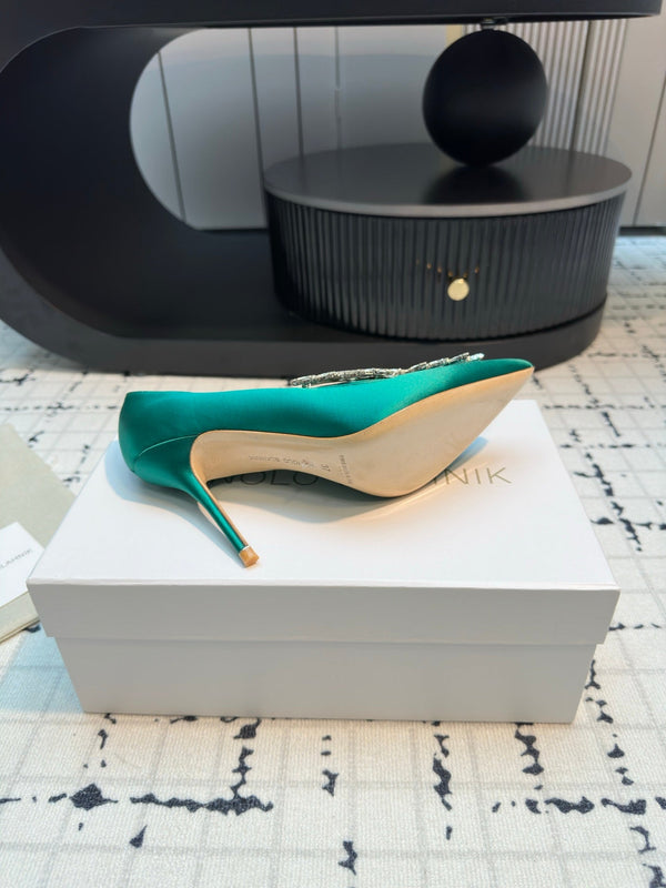 Lurum 90 Green Satin Crystal Embellished Pumps 868662