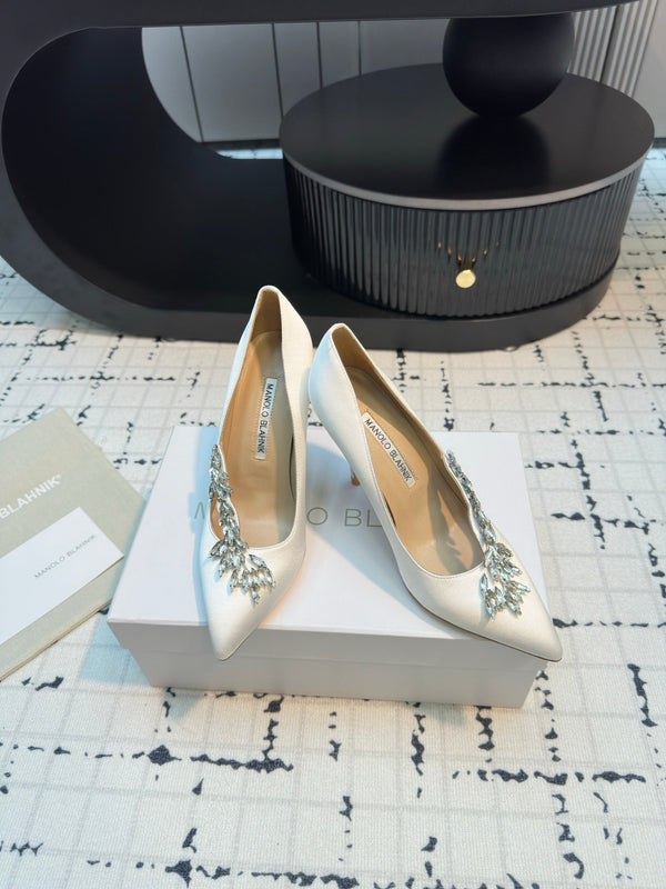 Lurum 90 White Satin Crystal Embellished Pumps 868664