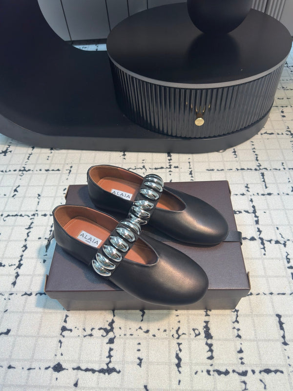 Alaila Ballet Flats In Black Cowhide 895229