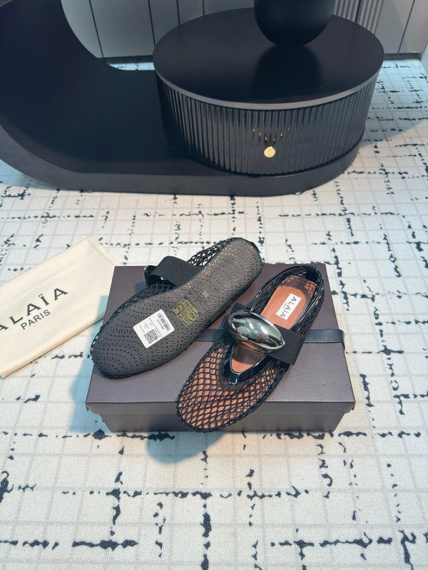 Alaila Ballet Flats In Black Mesh Fabric 895242