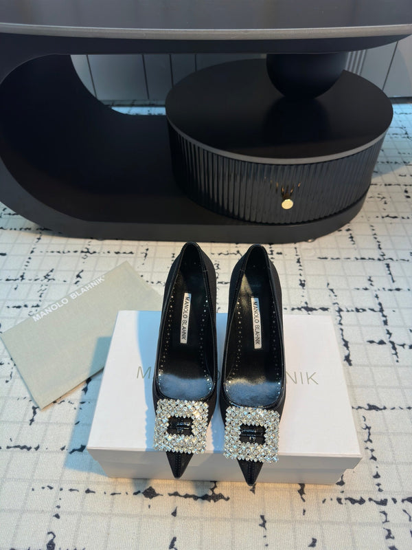 Hangisi 100 Black Linen and Leather Jewel Buckle Pumps 161067