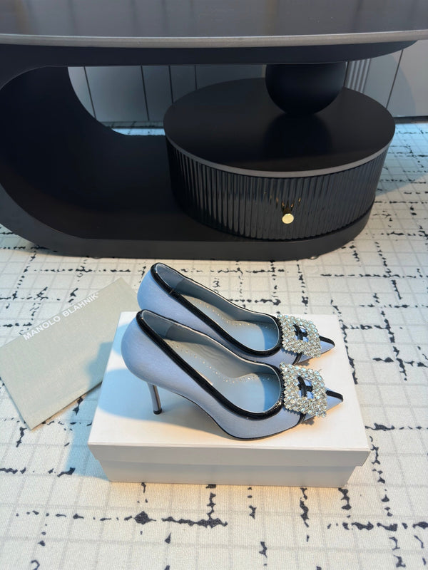 Hangisi 100 Ocean Blue Linen with Black Leather Jewel Buckle Pumps 161068