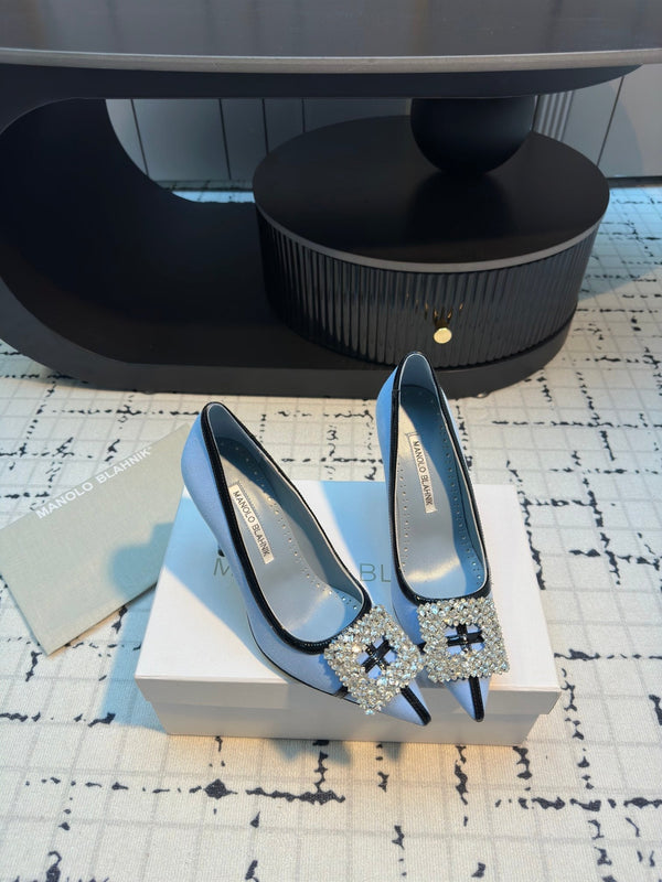 Hangisi 100 Ocean Blue Linen with Black Leather Jewel Buckle Pumps 161068