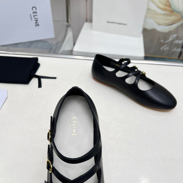 BALLET FLAT WITH CROSSOVER STRAP IN BLACK LAMBSKIN