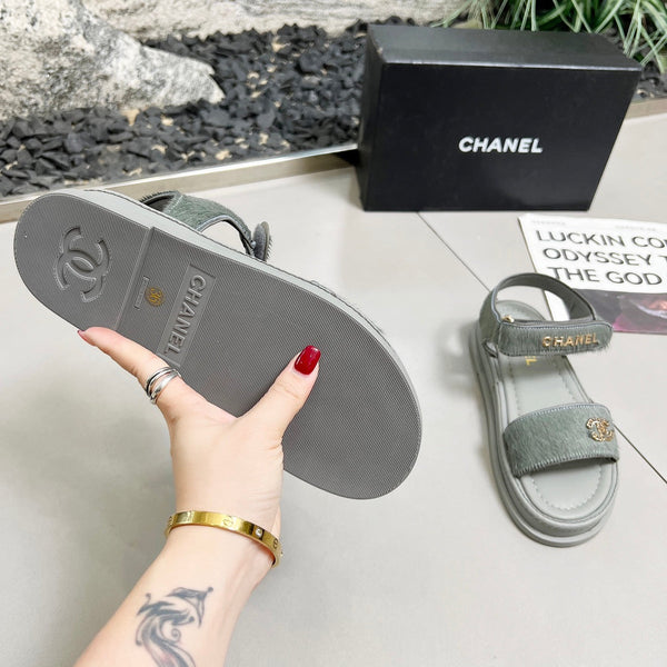 CC 25A Sandals Grey Horse Fur Leather 338603