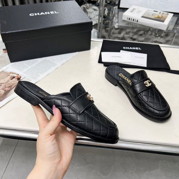 CC 25 Mule Black Cowhide 338675