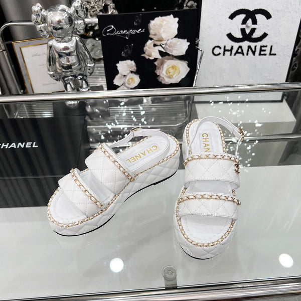CC 25 Sandals Leather Chain 6cm White Lambskin 338655