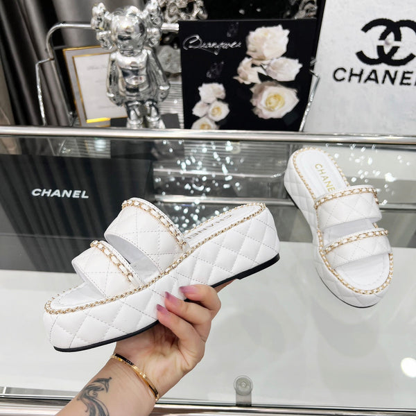 CC 25 Slide Leather Chain 6cm White Lambskin 338659