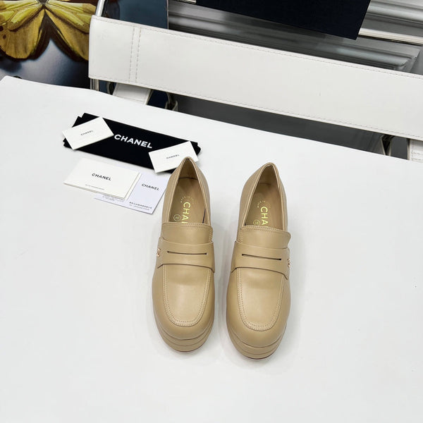 CC Platform Loafers 70mm Light Beige Sheepskin 459435