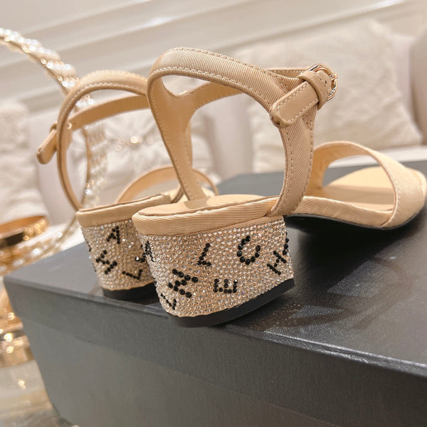 CC 25C 5CM Sandali con tacco medio Tessuto crema 213322