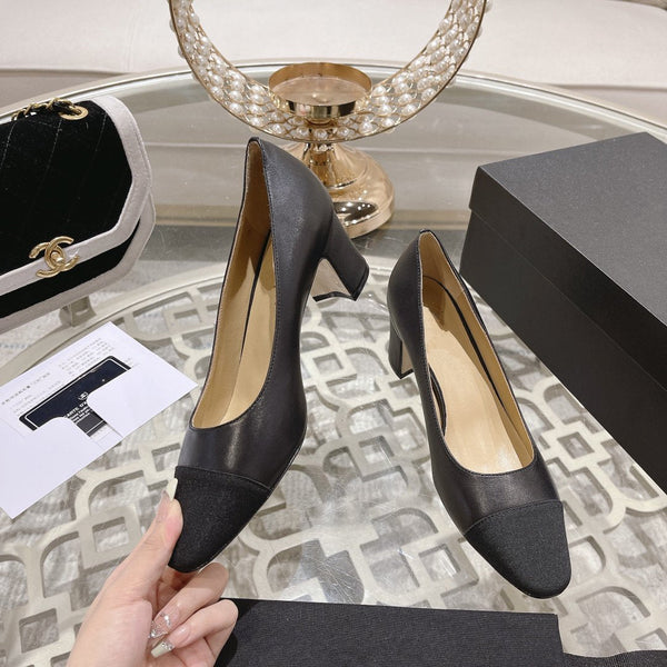 cc pump 6.5 black lambskin