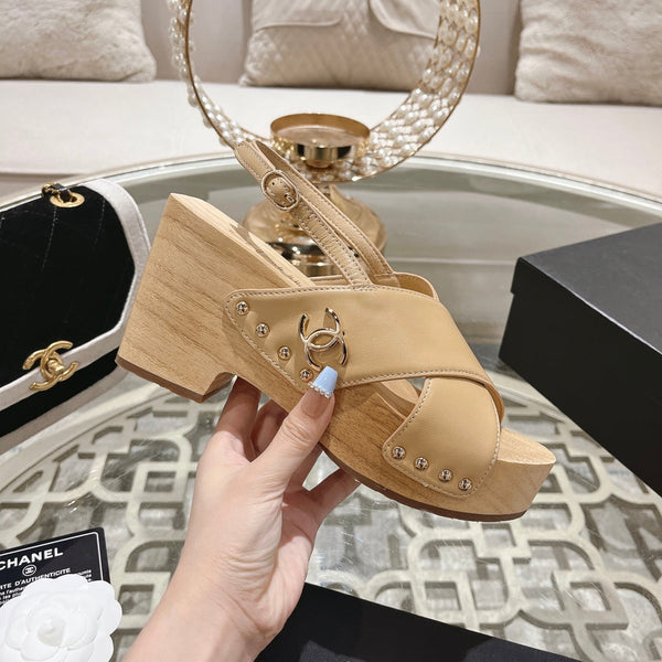 platform sandal 90 cross beige calfskin