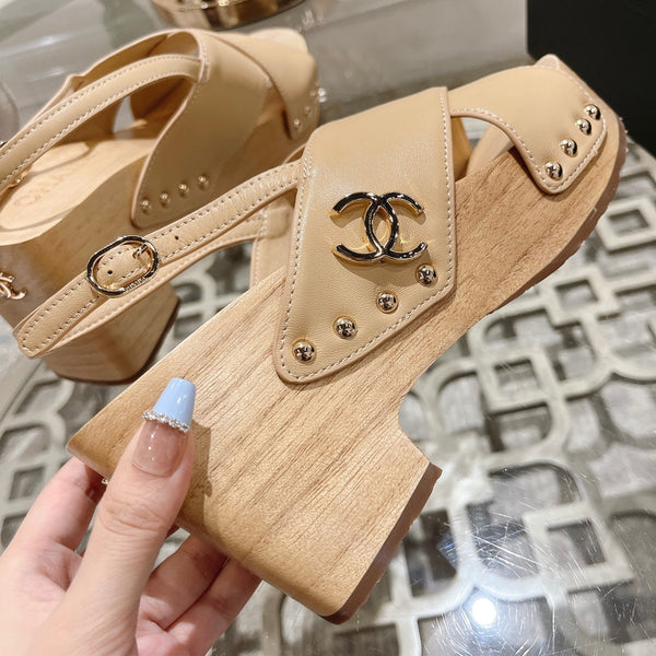 platform sandal 90 cross beige calfskin
