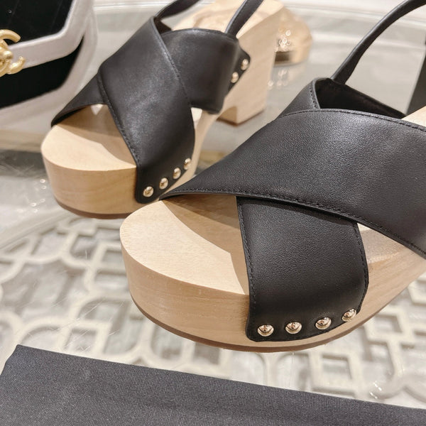 platform sandal 90 cross black calfskin
