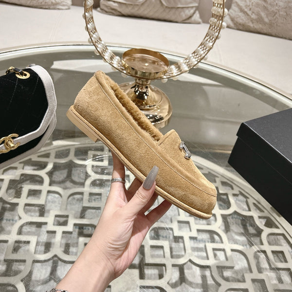 CC 25A Loafer Beige Sherpa Suede