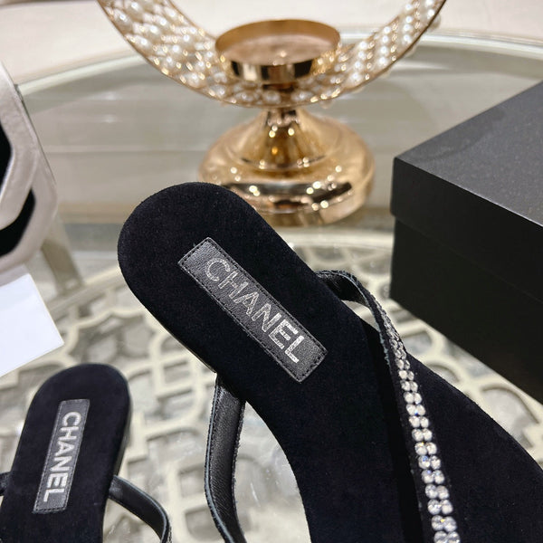 cc thong sandal black velvet lambskin with crystal