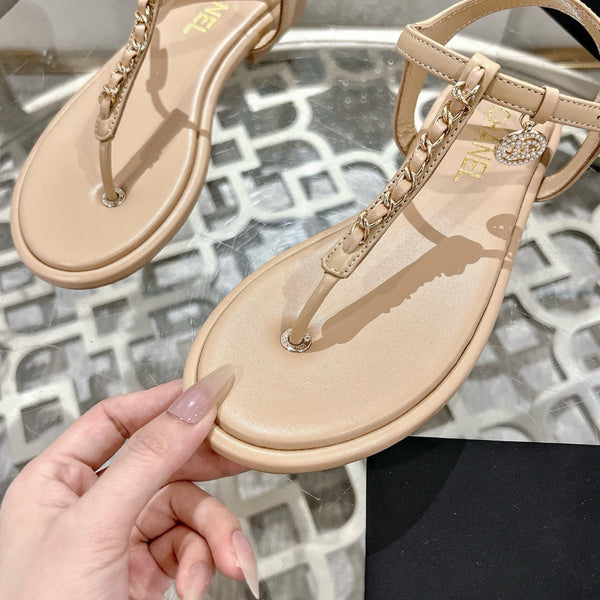 CC 2024 thong sandal beige lambskin 189953