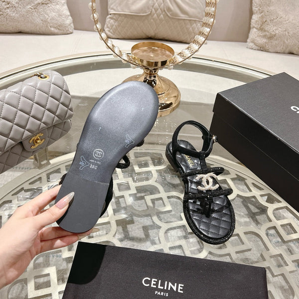 CC 25C Sandalo infradito in pelle di pecora nera 213339