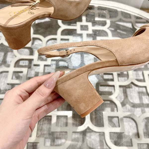 CC 25C Slingback Flats Cream Suede 213334