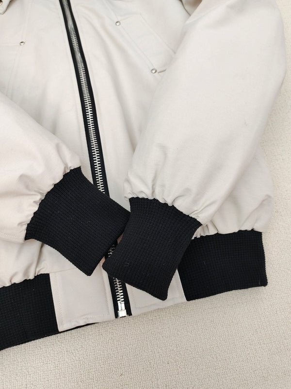 C. Goose Down Jacket White Polyester 0018