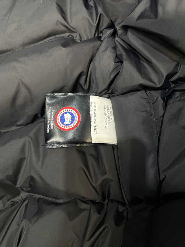 C. Goose Bomber Jacket Navy Blue Polyester 0034