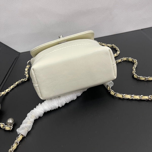 CC Phone Holder Bag 17cm Ivory Lambskin