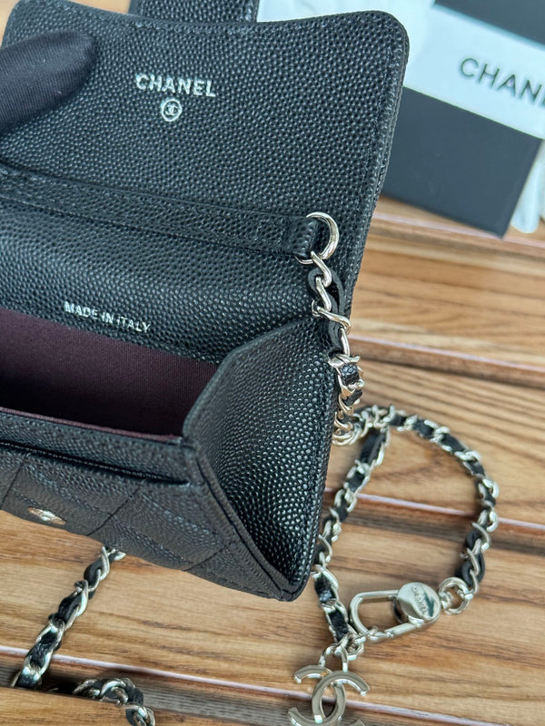 CC 24 Classic Wallet On Chain 11cm Black Sliver Metal Caviar 240668