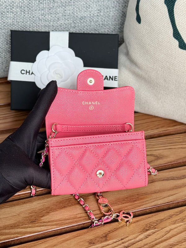 CC 24 Classic Wallet On Chain 11cm PInk Caviar Leather 240672