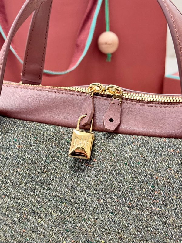 LP Needle Handbag 40.5 Muted Pink Tweed Calfskin 282253