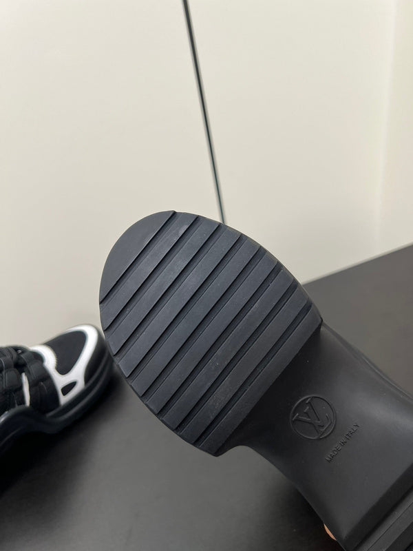 LV Archlight Sneaker 50mm Black Mix White Fabric