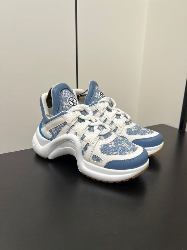 Sneaker LV Archlight 50mm Tessuto jacquard monogramma azzurro misto bianco