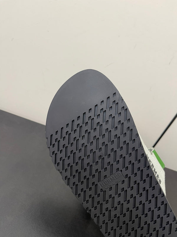 CHYPRE SANDAL GREEN MIX CREAM CALFSKIN