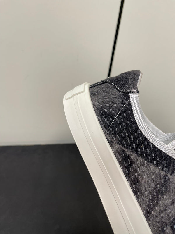 LP CLASSIC BISCUIT SNEAKER CHARCOAL CALFSKIN