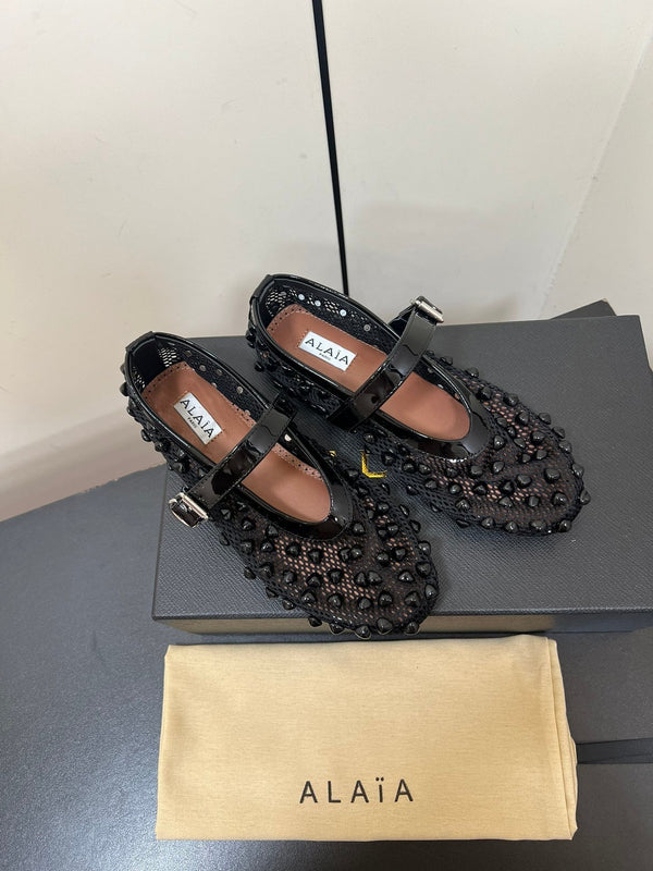 Alaila Ballet Flats With Studs On Fishnet In Black 975753