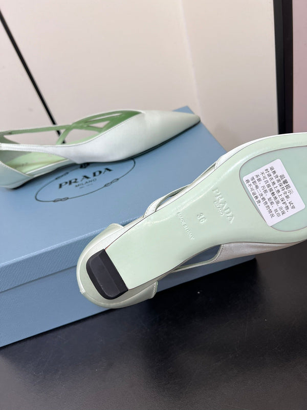 BALLERINE CON TAGLI IN RASO VERDE CHETWODE