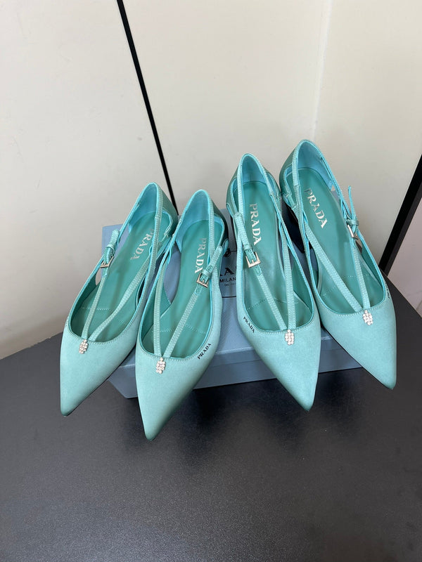 BALLERINA CON TAGLI IN RASO BLU TURCHESE E FIBBIA CON PERLINE