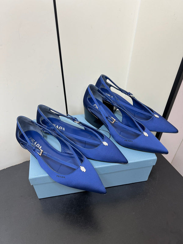 BALLERINA CON TAGLI IN RASO BLU NAVY CON FIBBIA DI PERLINE